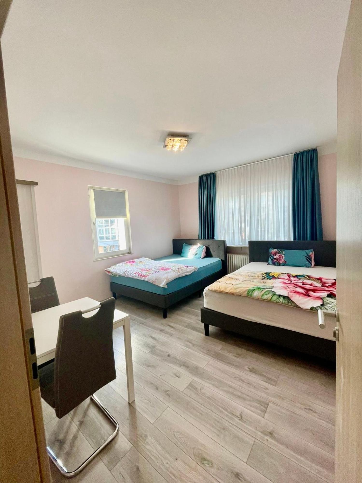 Leo Apartment Zentrum Рюссельхайм Экстерьер фото